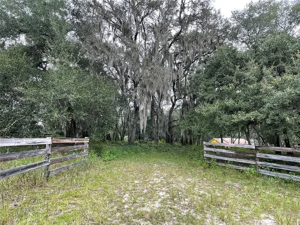 Griffin Ave, Lady Lake, FL 32159