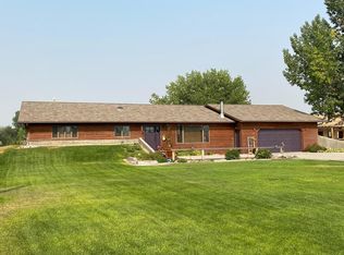 956 Road 7 1/2, Powell, WY 82435