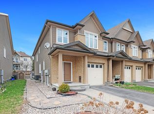 299 Wood Acres Grv, Ottawa, ON K1T0M5