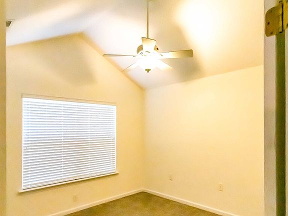 3rd image of 6107 Menlow Ct