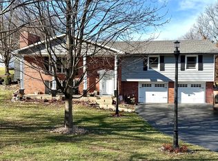 624 Oak Grove Avenue, Monett, MO 65708