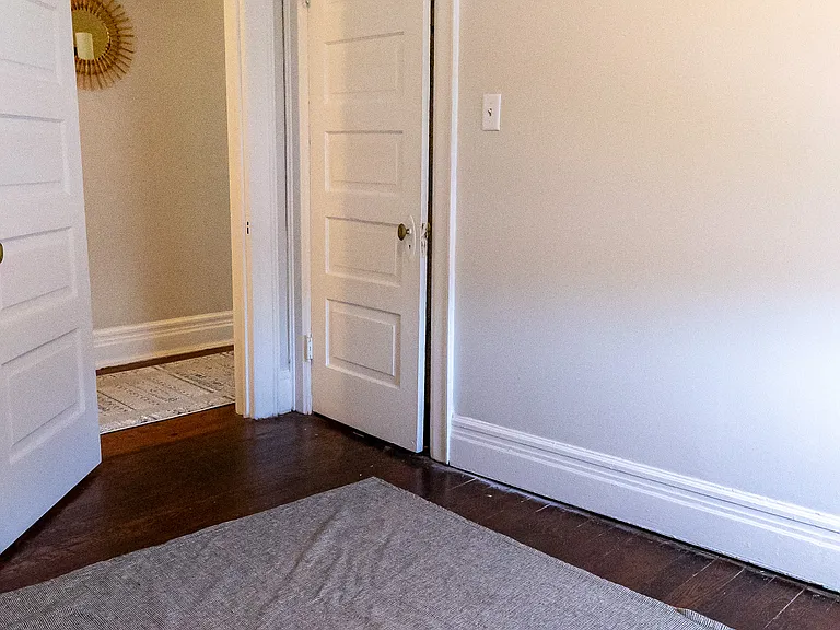 262 W Grand Blvd — Photo 19