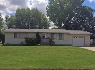 405 S 3rd St W, Malta, MT 59538