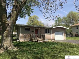 5412 Boyd St, Omaha, NE 68104