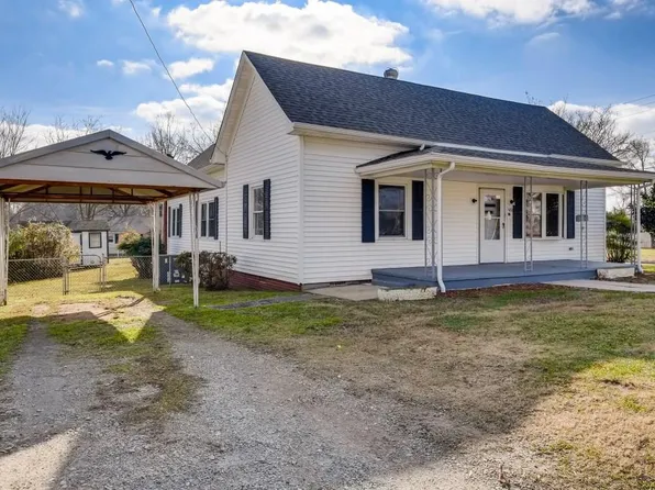 503 N Church St, Mooresville, NC 28115