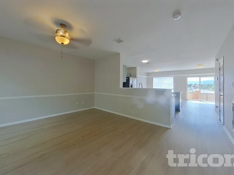 6324 Rockville Dr — Photo 3