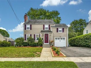 285 Reeds Ln, Stratford, CT 06614
