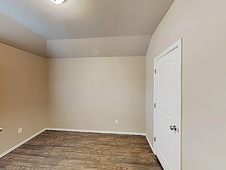 11202 NW 114th St — Photo 27