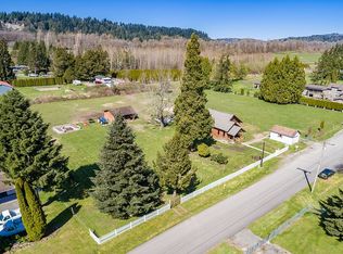 5623 320th Ave NE, Carnation, WA 98014