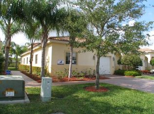 2401 Windjammer Way, West Palm Beach, FL 33411