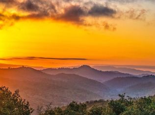 590 Wall Road, Napa, CA 94558