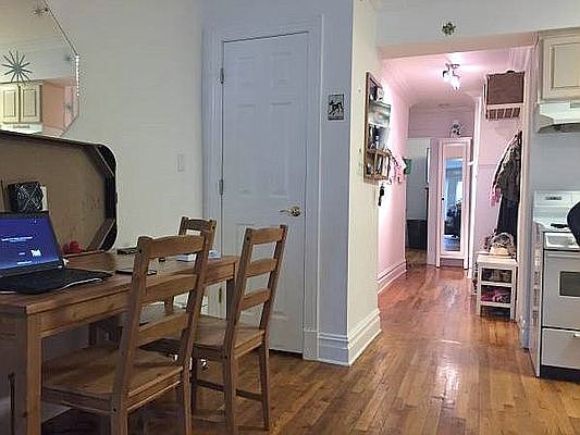3rd image of 556 2nd St APT 1