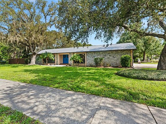 4th image of 3011 LAKE ELLEN DRIVE