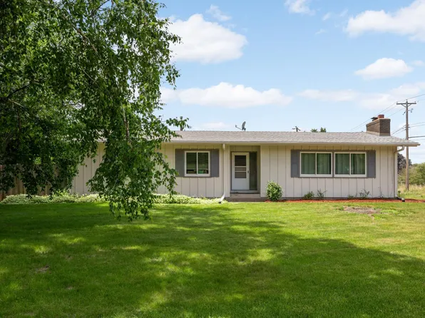 8555 Medicine Lake Rd, Golden Valley, MN 55427