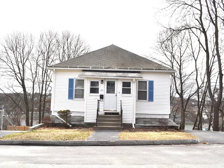 26 Johnson St #B — Photo 18
