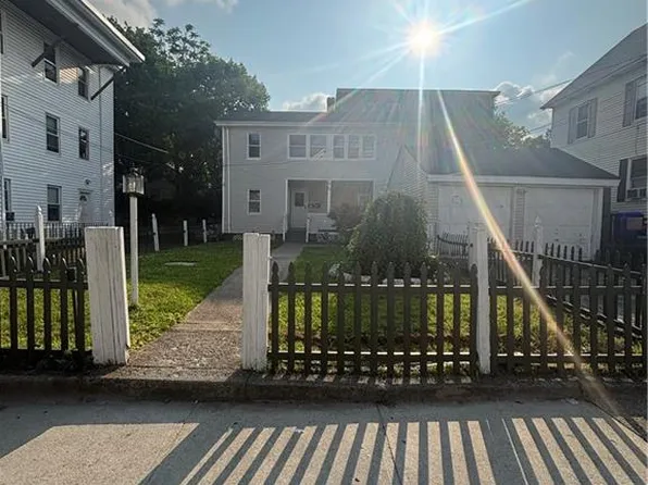 34 Lewis St, Central Falls, RI 02863