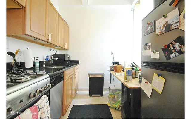 Rented by Douglas Elliman | media 12