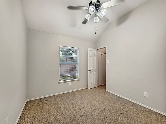 2nd image of 4805 Grinstein Dr