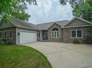 78 Sharon Dr, Wheatfield, IN 46392