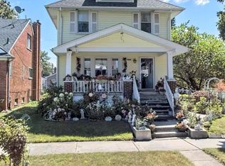 7456 Maple St, Dearborn, MI 48126