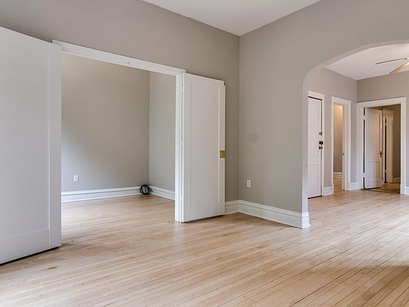 5th image of 2111 S Marshall Blvd APT 2