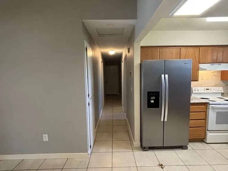 285 W Vicki Ave — Photo 14