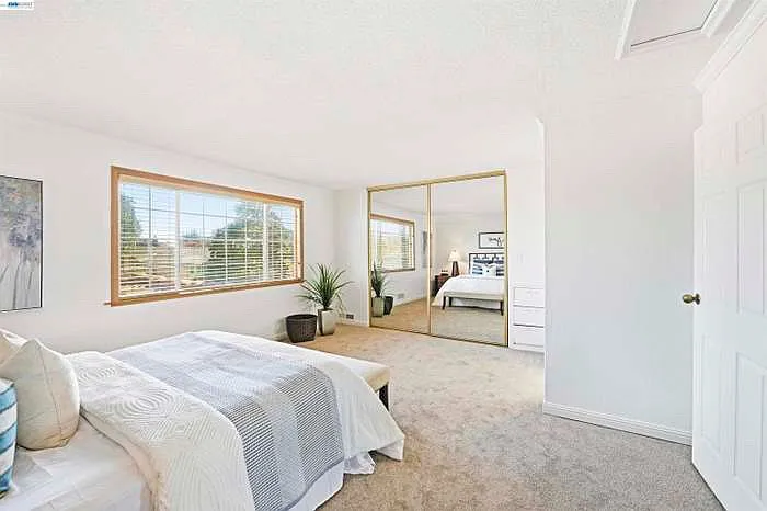 4179 Eggers Dr — Photo 8