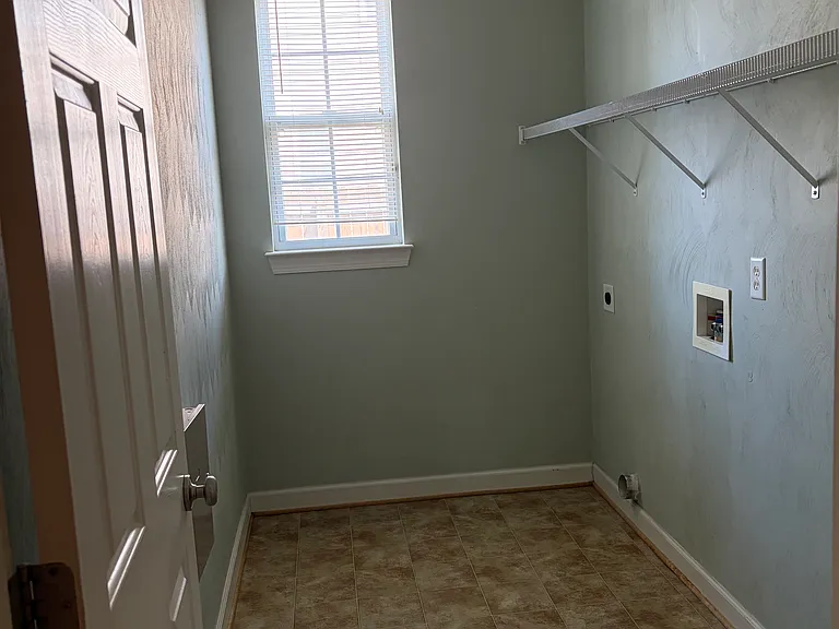 3632 Garland Dr — Photo 10