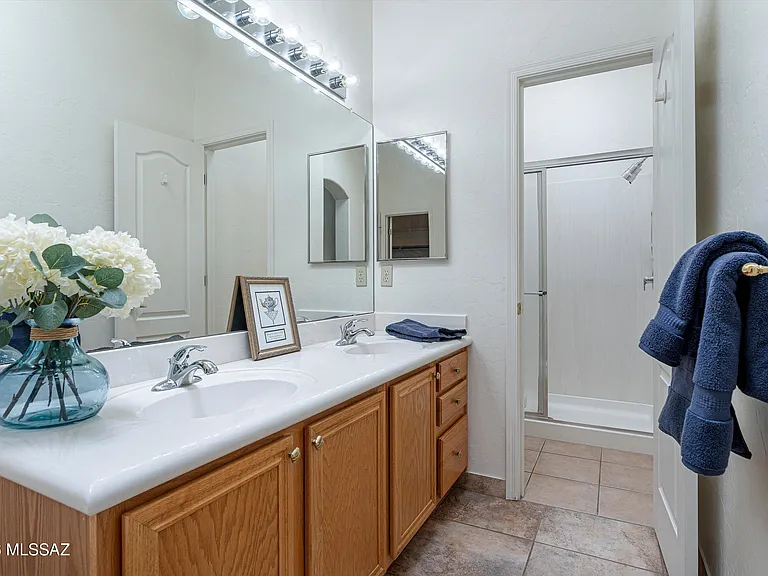 3177 W Flowering Cactus Ct — Photo 11