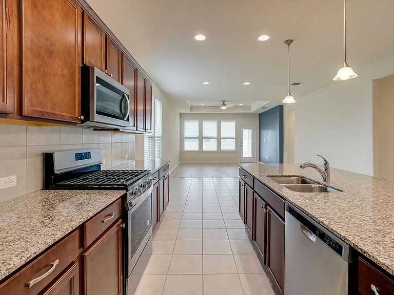 138 Duroc Dr — Photo 4