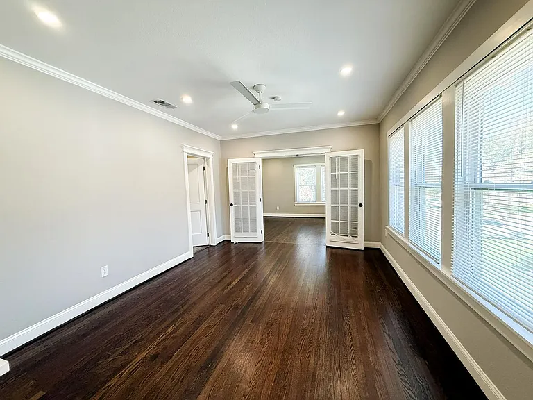 4112 Junius St — Photo 13