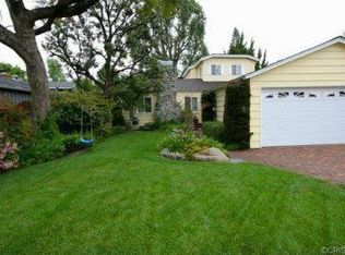 13207 Hesby St, Sherman Oaks, CA 91423