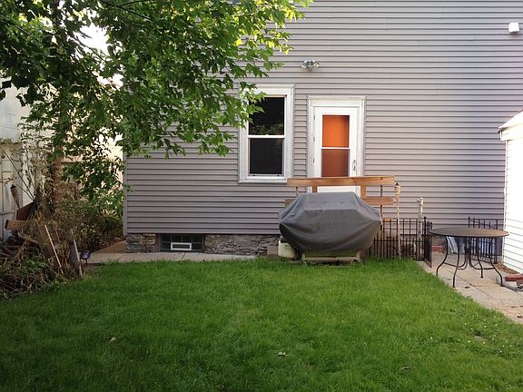5th image of 60 Winifred St W