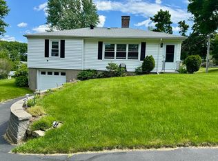 133 Bay State Rd, Worcester, MA 01606