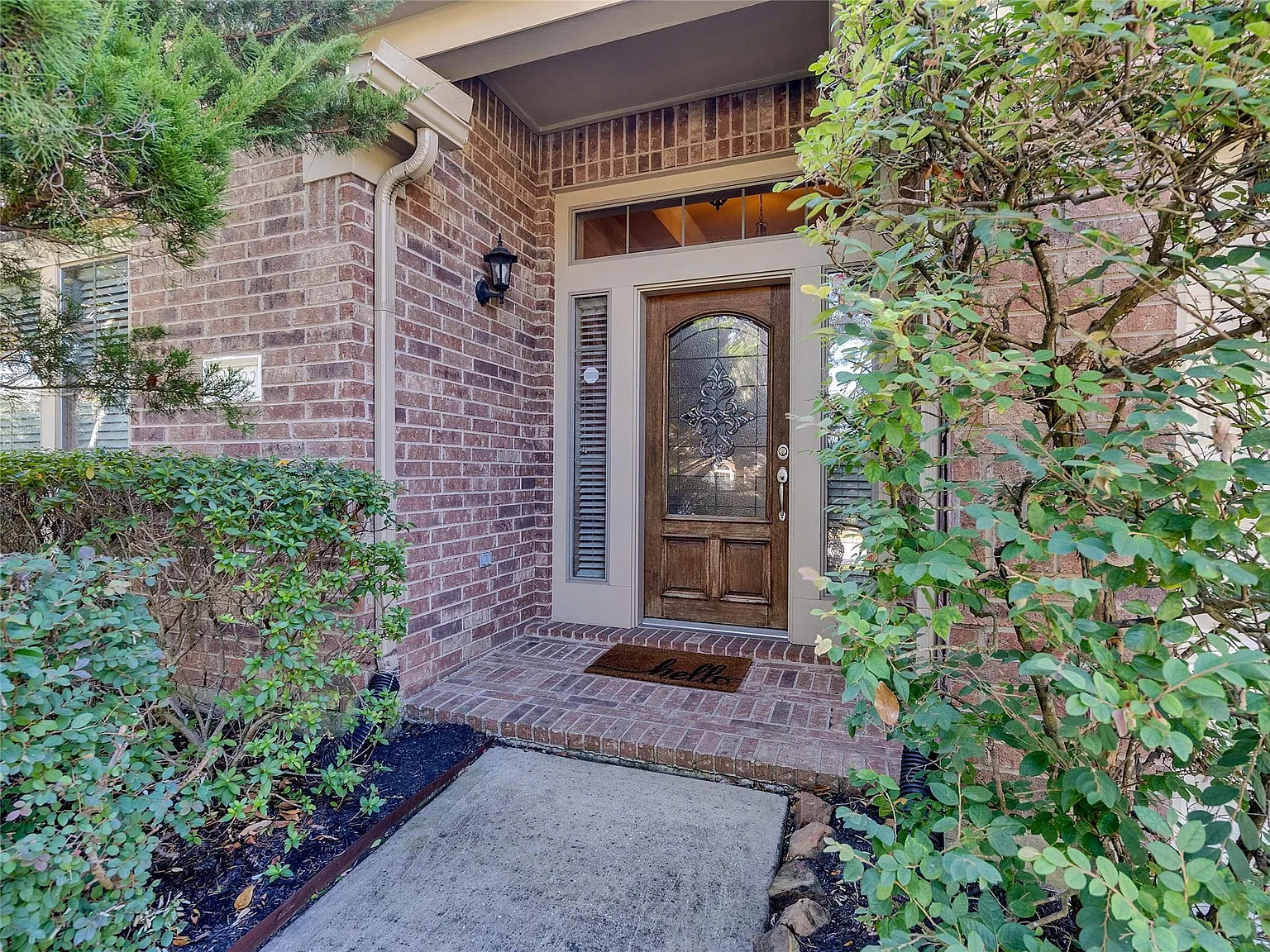 4 bed, 2.5 bath, 2967 sqft, $2,800 — Photo 3