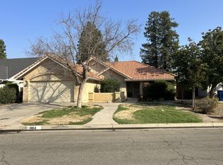 1184 E Richmond Ave, Fresno, CA