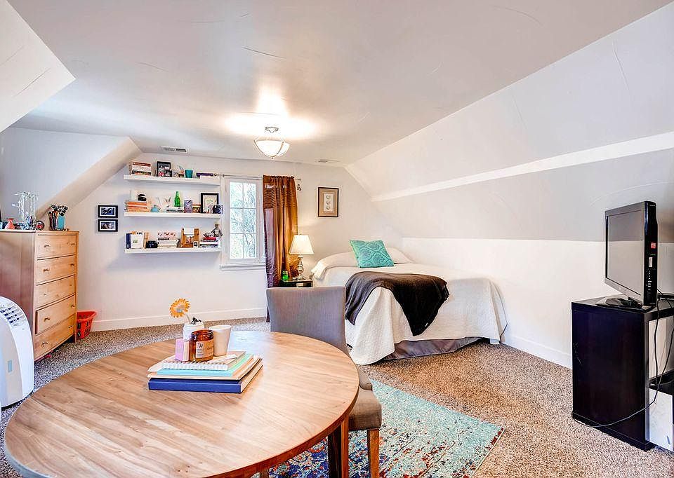 Bright and airy feeling with 4 large windows and vaulted cei