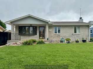 2925 Westside St, Grand Island, NE 68803