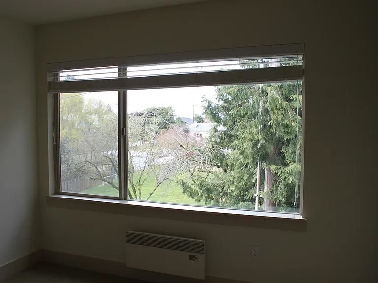 511 100th Ave NE #203 — Photo 9
