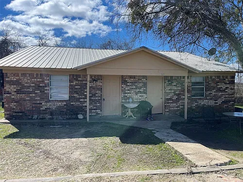105 Effie Ln Photo 1