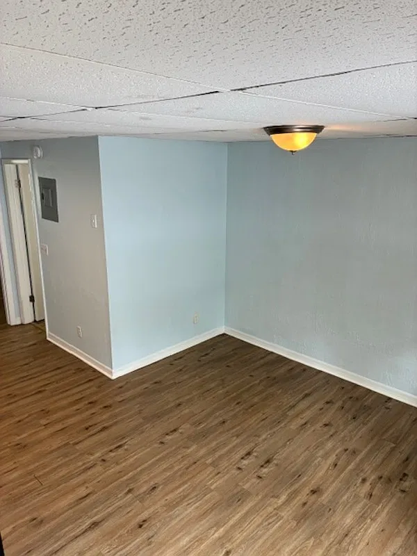1 bed, 1.0 bath, 420 sqft, $750 — Photo 2
