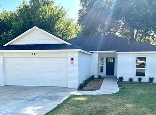 641 S Maryland Ave, Claremore, OK 74017