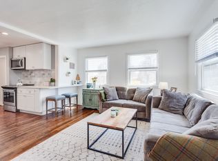 1202 Roslyn St, Denver, CO 80220