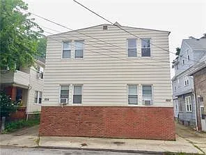 1932 Coltman Road - 4- Up left — Photo 1