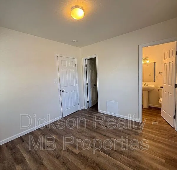 56 1/2 S Wells Ave #1 — Photo 7