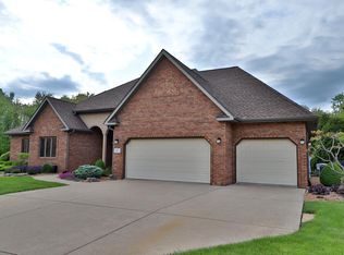 82 Diamond Point, Morton, IL 61550