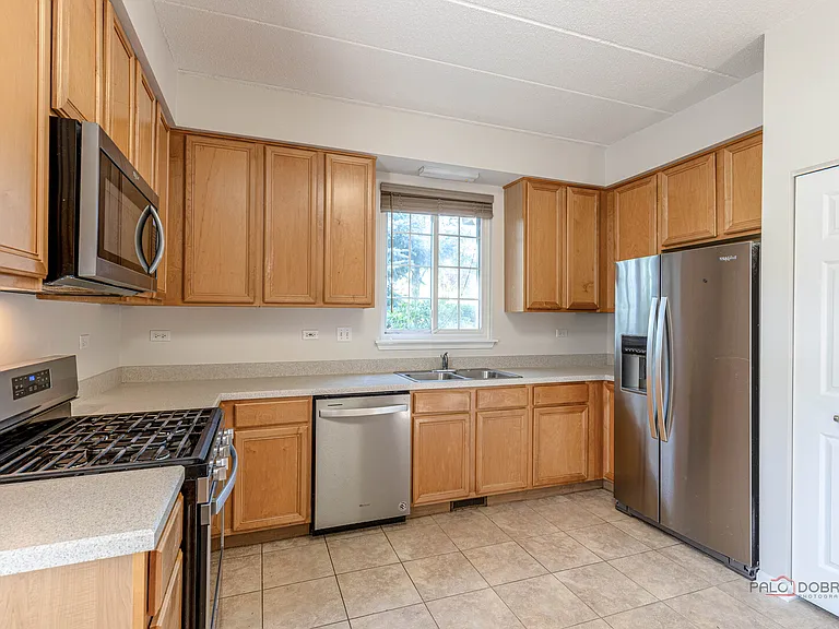 598 Harvey Lake Dr — Photo 7