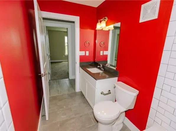 (undisclosed Address), Frost, TX 76641