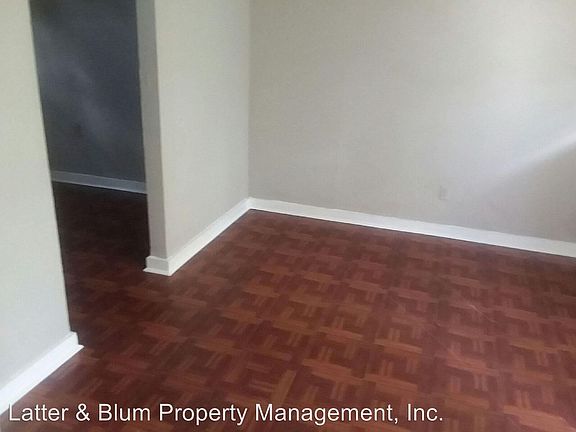 4th image of 2114 Toledano St APT 7