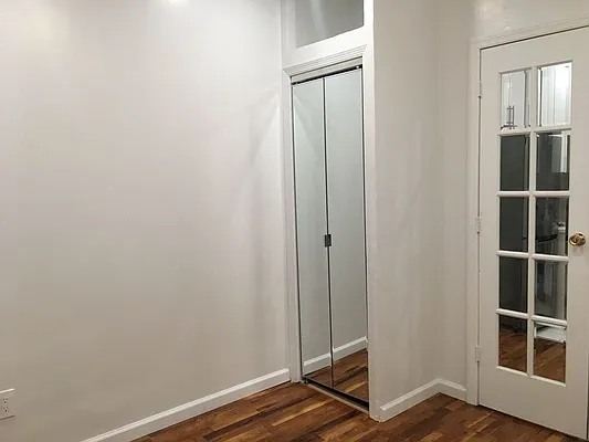 Rented by Julianna Realty Corp | media 13